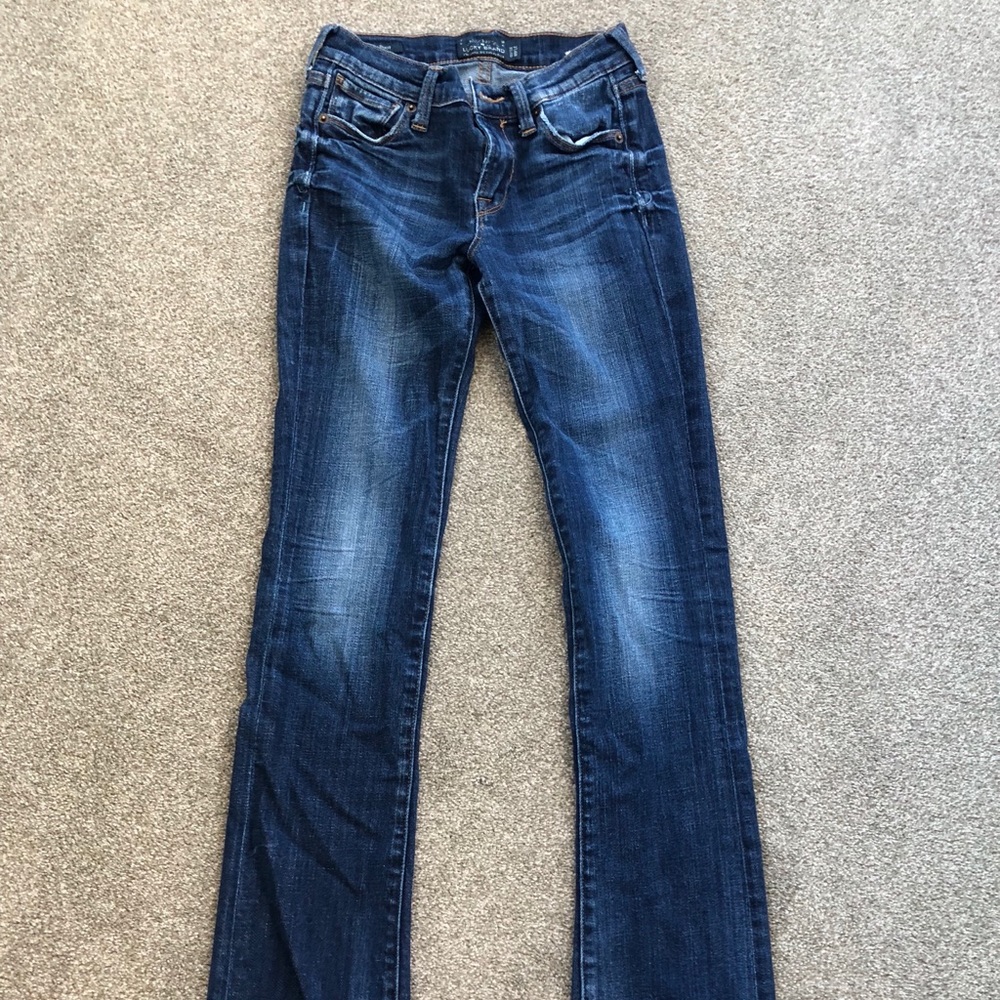 Bootcut lucky brand dark wash jeans in 24